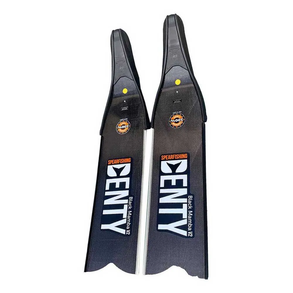Black Mamba V2 Medium Carbon Fins 1 Black Mamba V2 Medium Carbon Fins